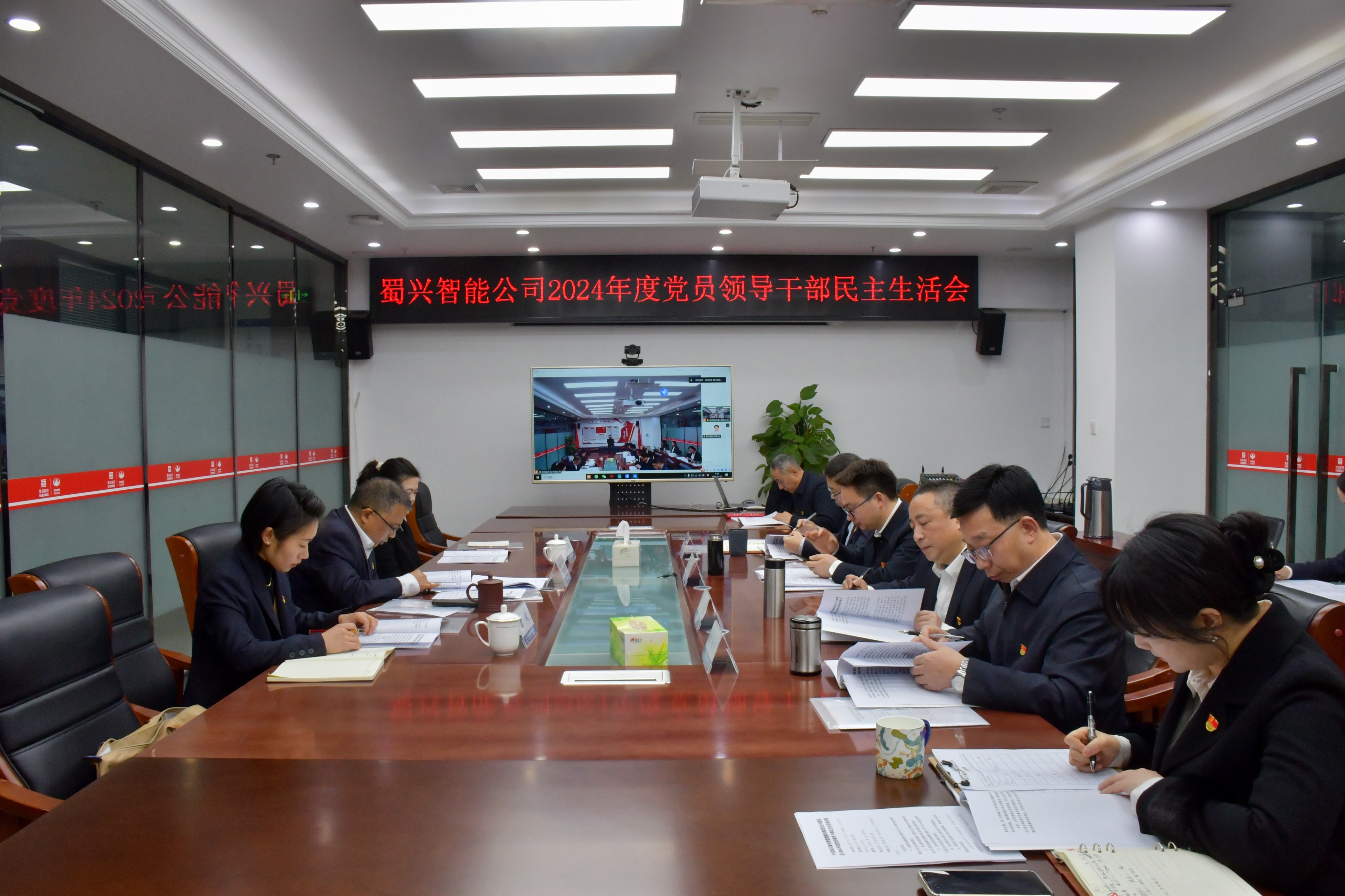 压缩.jpg